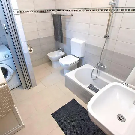 House Puntizela With Pool 747 Πούλα