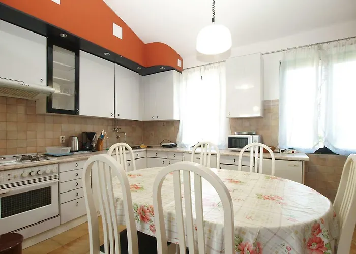 House Puntizela With Big Pool 32M2 - 747 *