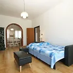 House Puntizela With Big Pool 32M2 - 747 * Pula