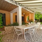 House Puntizela With Big Pool 32M2 - 747 Сasa de vacaciones Pula