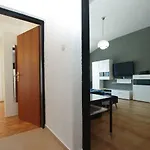 House Puntizela With Big Pool 32M2 - 747 Сasa de vacaciones *