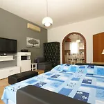 House Puntizela With Big Pool 32M2 - 747 *