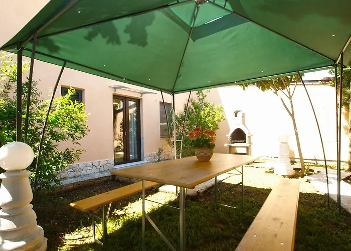 House Puntizela With Big Pool 32M2 - 747 Semesterbostad Pula