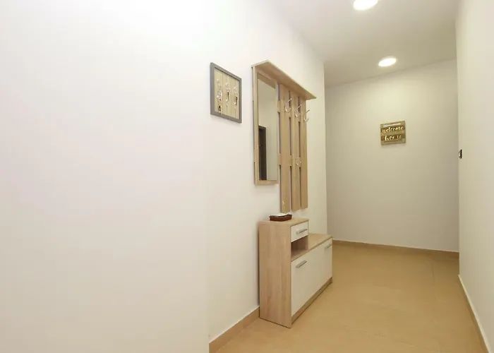 House Puntizela With Big Pool 32M2 - 747