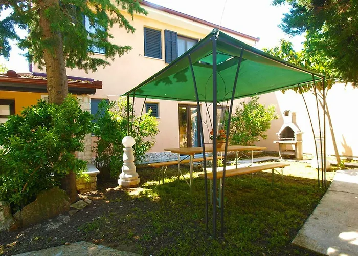 House Puntizela With Big Pool 32M2 - 747 *