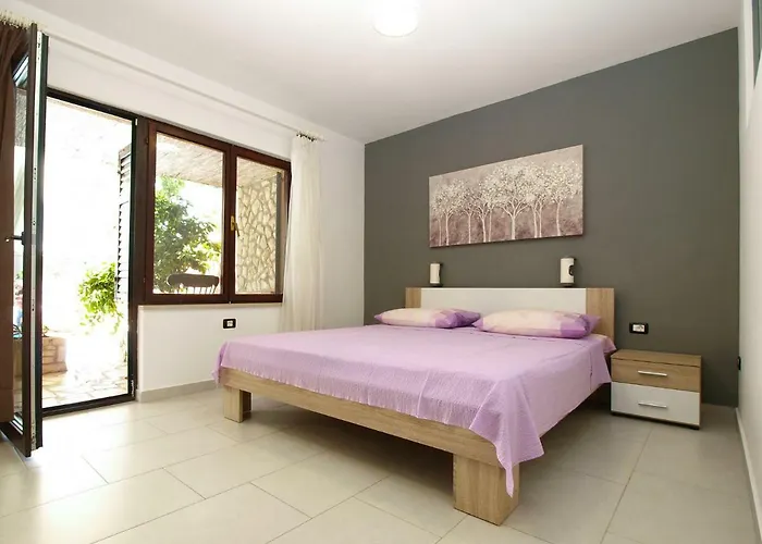 House Puntizela With Big Pool 32M2 - 747