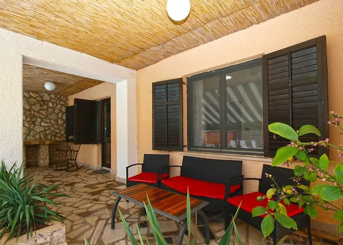 House Puntizela With Big Pool 32M2 - 747 Semesterbostad Pula