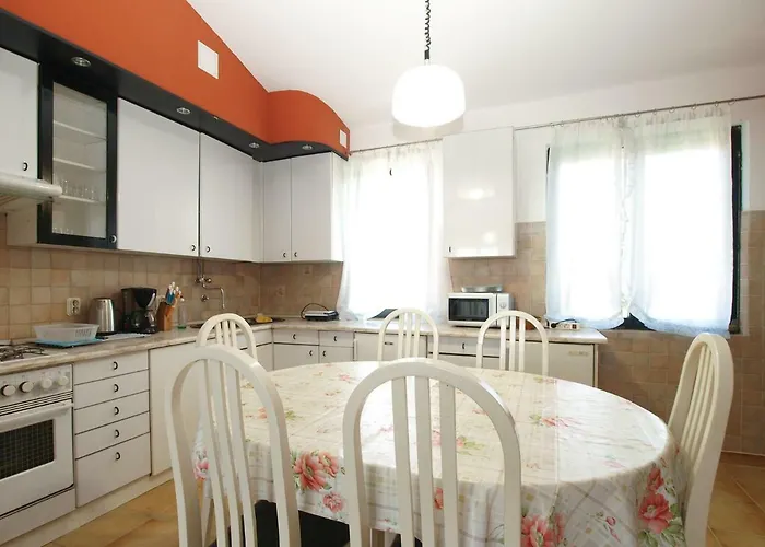 House Puntizela With Big Pool 32M2 - 747 別荘 プーラ