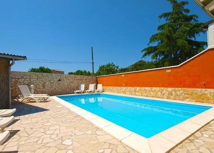 House Puntizela With Pool 747 度假居 普拉